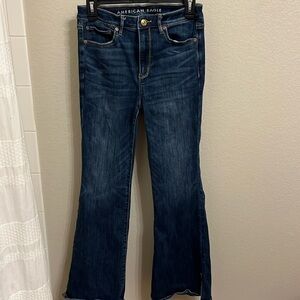 Size 8 American Eagle Flare Jeans